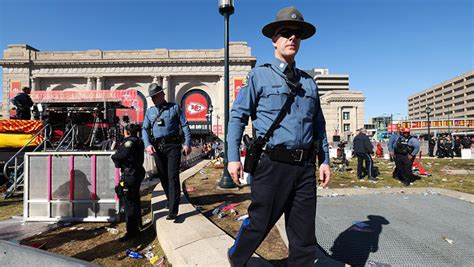 Kansas City Shooting After Chiefs Super Bowl Victory Parade Leaves One