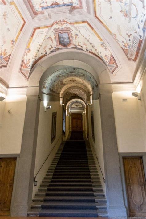 Inside The Vasari Corridor In Florence Touring The Medici S Secret Passage