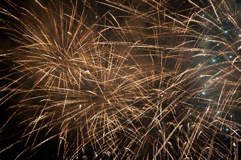 Fuochi D Artificio E Corsa Internazionale Per I 50 Anni Della