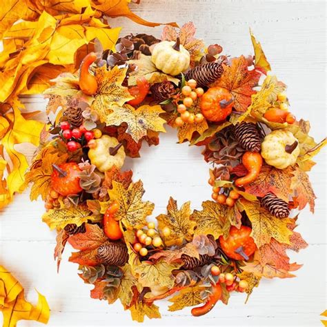 15 Creative Thanksgiving Wreath Designs for a Warm Welcome