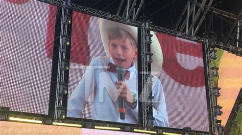 Yodeling Kid Mason Ramsey Performs at Coachella