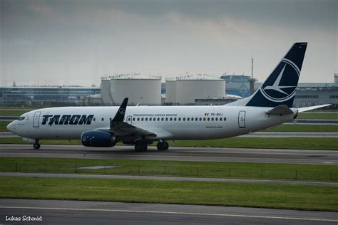 Tarom Boeing Yr Bgj Lukas Schmid Flickr