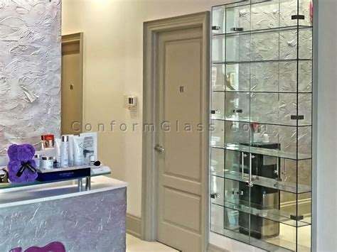 Custom Glass Cabinets All Glass Showcases And Displays Conform Glass