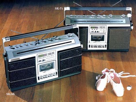 Boomboxes, Cassette Decks, Other HiFi