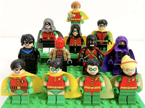 Batman Robin Lego Minifigure