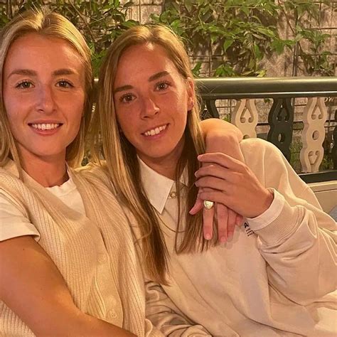 Erkl Ren Ausdruck Berwachung Leah Williamson Jordan Nobbs Split