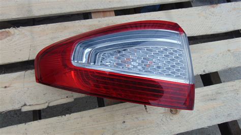 Lampa Lewa Tylna W B Otnik Ford Mondeo Mk Lift Hb Za Z Z Kowal