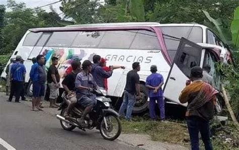 Kronologi Bus Rombongan Pelajar Kecelakaan Beruntun Di Lumbang