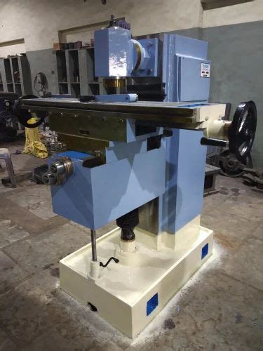 Turbo Cast Iron Dro Milling Machine Model Number Mac At Rs In