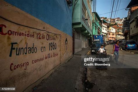 Life Of Venezuelan Immigrants In Colombia Photos And Premium High Res