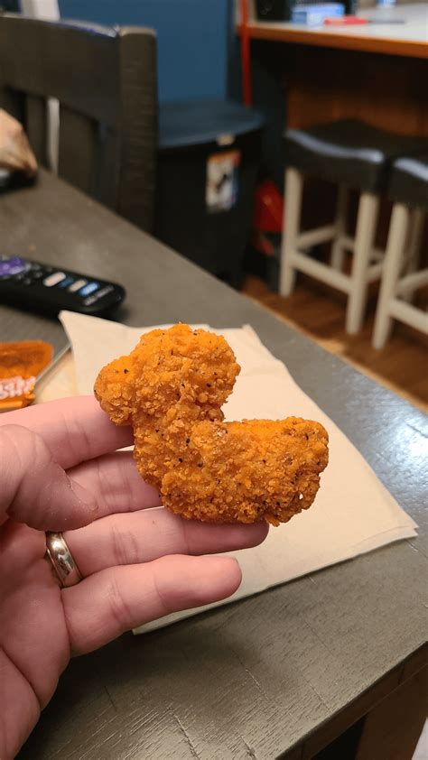 My Chicken Nugget From Wendys Looks Like A Duck R Mildlyinteresting