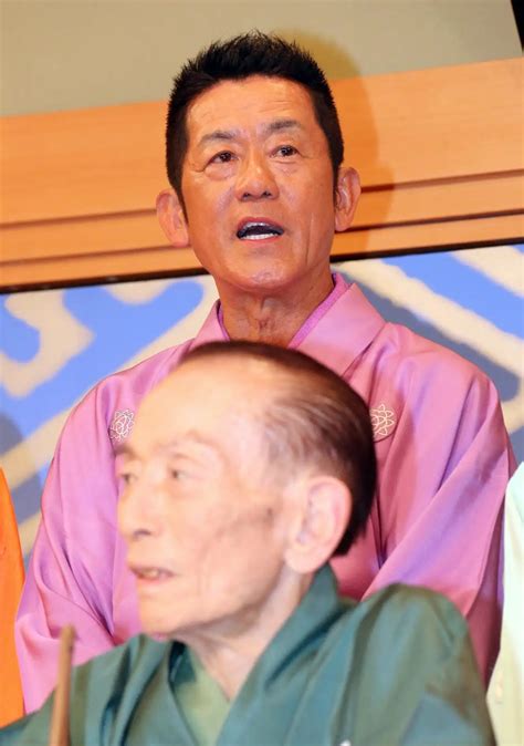 【写真】桂歌丸さんの「笑点」引退発表に涙する三遊亭円楽さん Mantanweb（まんたんウェブ）