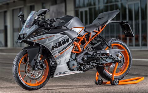 Ktm Rc First Ride Review Gearopen