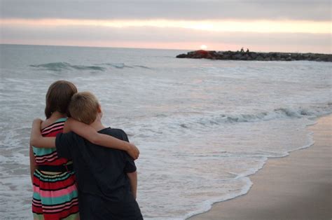Cousins say goodbye to the beach | Beach, Greats, Cousins