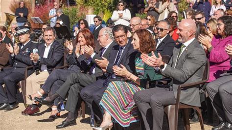 Argamasilla De Alba Rinde Homenaje A Los Guardias Civiles Que Hace