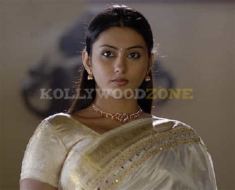 Namitha Very Hot In Saree Kollywood Zone