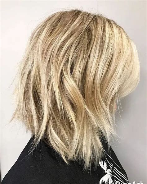 50 Pretty Chic Medium Lenght Hairstyles For 2020 Em 2020 Com Imagens Hair Hair Look Long Bob