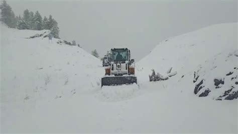 Mughal Road Bandipora Gurez Road Closed Due To Snowfall YouTube