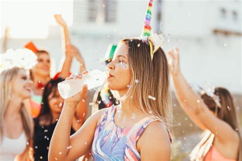 Aproveitando A Folia Veja Dicas Para Curtir O Carnaval Sa De