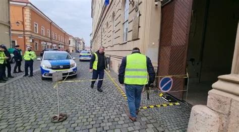 Alerta La Timisoara Laptop Suspect In Poarta Parchetului Lucratorii