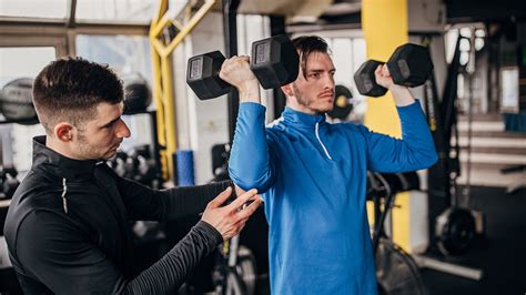 Gr Nde Warum Sie Mit Einem Einer Personal Trainer In Trainieren Sollten