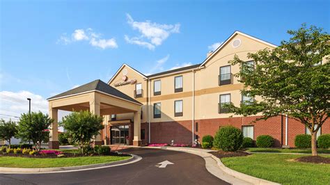 Best Western Plus Hopewell Inn in Hopewell, VA - (804) 452-0...