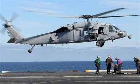 Us Navy Helicopter Crew Survives Crash In Southern California Cynical Times