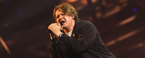 Lewis Capaldi Sings Wish You The Best With Aspiring Musician