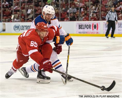 Red Wings vs Oilers Nov 6 - PIX - In Play! magazine