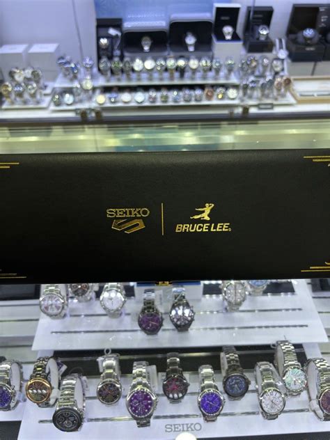 Seiko 5 Bruce Lee Limited Edition, Luxury, Watches on Carousell