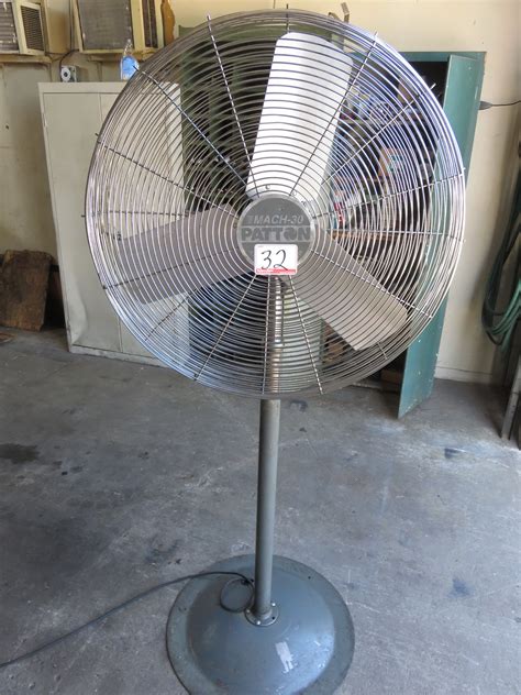 Patton Mach 30 Pedestal Floor Fan