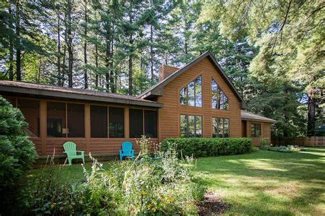 Top 10 Cabin Rentals Near Indiana Dunes | Trip101