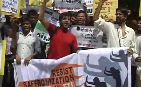 FTII Alumni Back Striking Students, Will Write to PM Modi