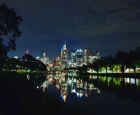 City from near the Royal Botanical Gardens last night : r/melbourne