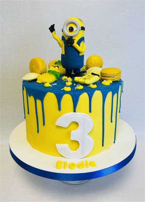 Cute Minion Themed Drip Cake For 3rd Birthday In 2022 Minions