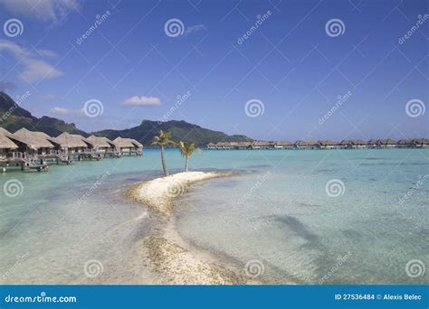 Bora Bora Bungalows Royalty-Free Stock Image | CartoonDealer.com #27534130