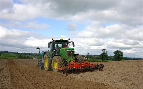 Opinion: Why ban the essential practice of ploughing? - Agriland.ie