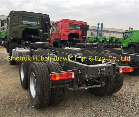 Sinotruk HOWO 6X4 Cargo Truck Chassis Cargo Truck And Truck Chassis