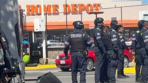 Trabajadores De Home Depot Y La De Octubre Se Enfrentan En El