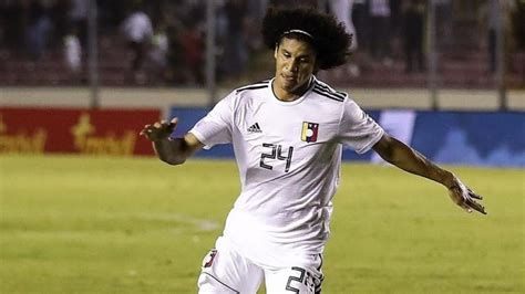 Eduard Bello Siempre será mi deseo jugar en la selección venezolana