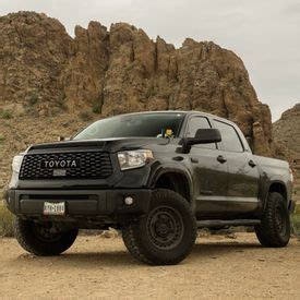 TOYOTA TUNDRA