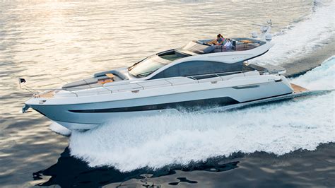 Fairline Phantom Review Full Sea Trial Of This M Luxury Sportsfly