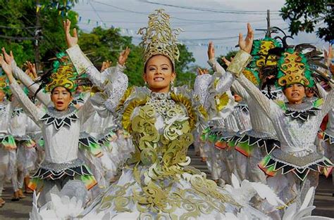 Lapay Bantigue Dance Festival Shows the Gracefulness of the Seagull ...