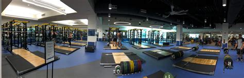 Uc Davis New Student Gym Rweightlifting