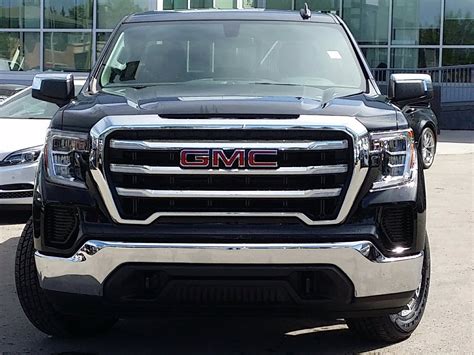 New 2019 GMC Sierra 1500 SLE 4WD Extended Cab Pickup