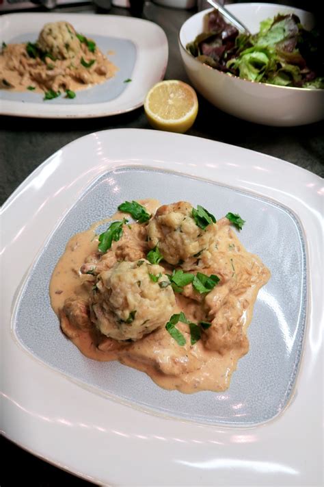 Eierschwammerlgulasch Mit Knödel Bine Kocht