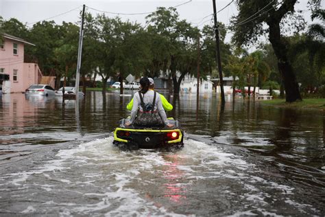 Watch Hurricane Idalia Drowns Florida Town With Intense Storm Surges