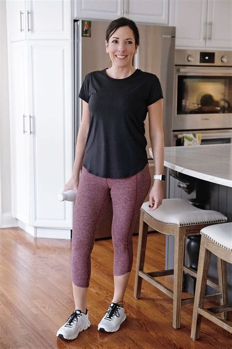 What To Wear For At Home Winter Workouts Jo Lynne Shane Popular