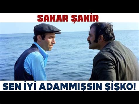 Sakar Akir T Rk Filmi Sakar Akir Le Gardrop Fuat Dost Oluyor