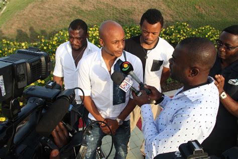 PICTURES: Ayew brothers meet Ghana President Mahama - Ghanasoccernet.com